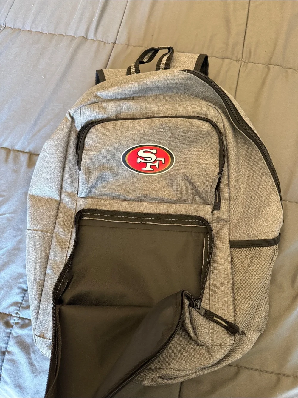 San Francisco 49ers Gray Backpack - Team Logo Sling Bag